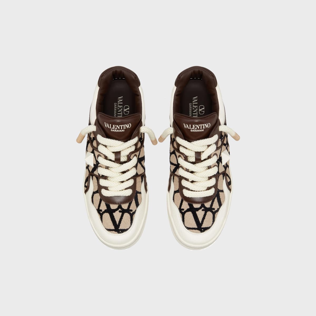 Valentino Garavani One Stud XL