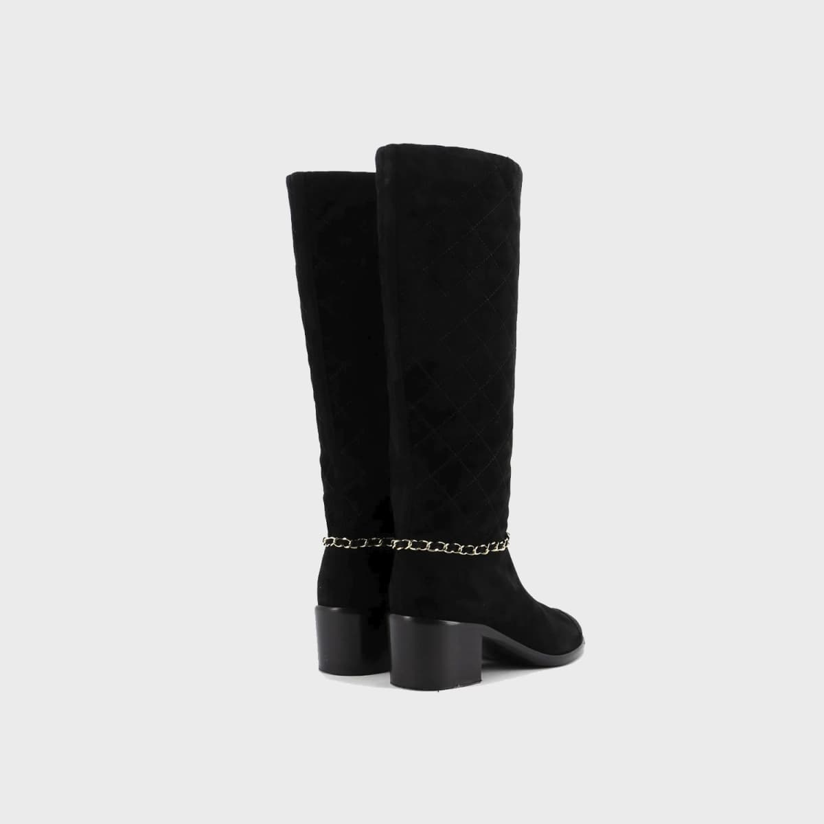 Chanel Chain Detail CC
