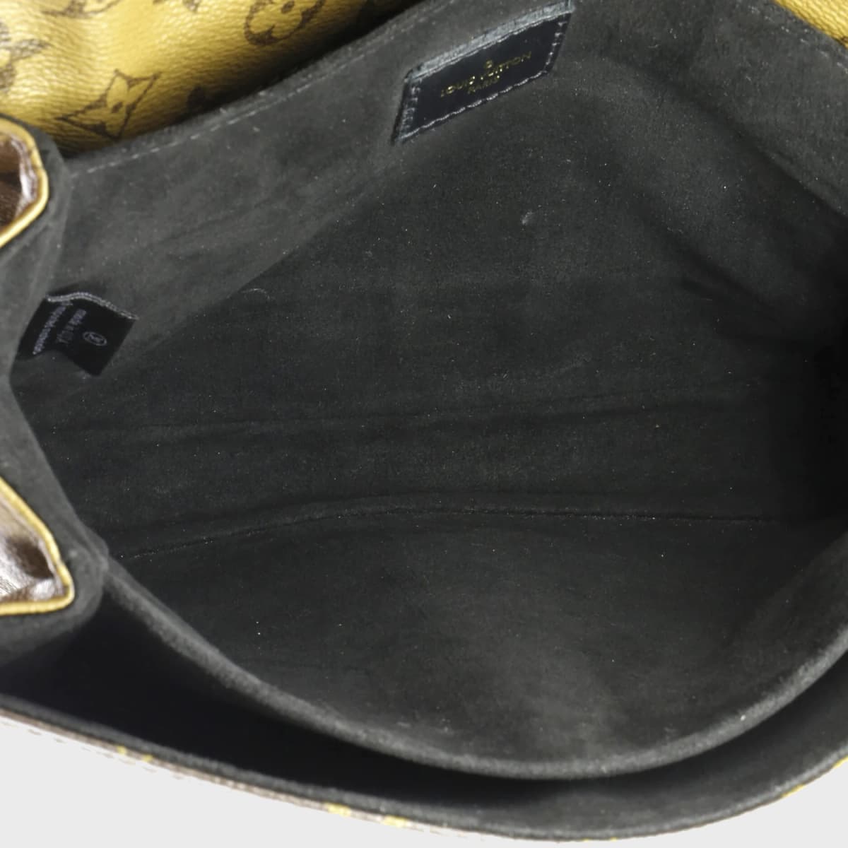 Louis Vuitton Pochette Métis