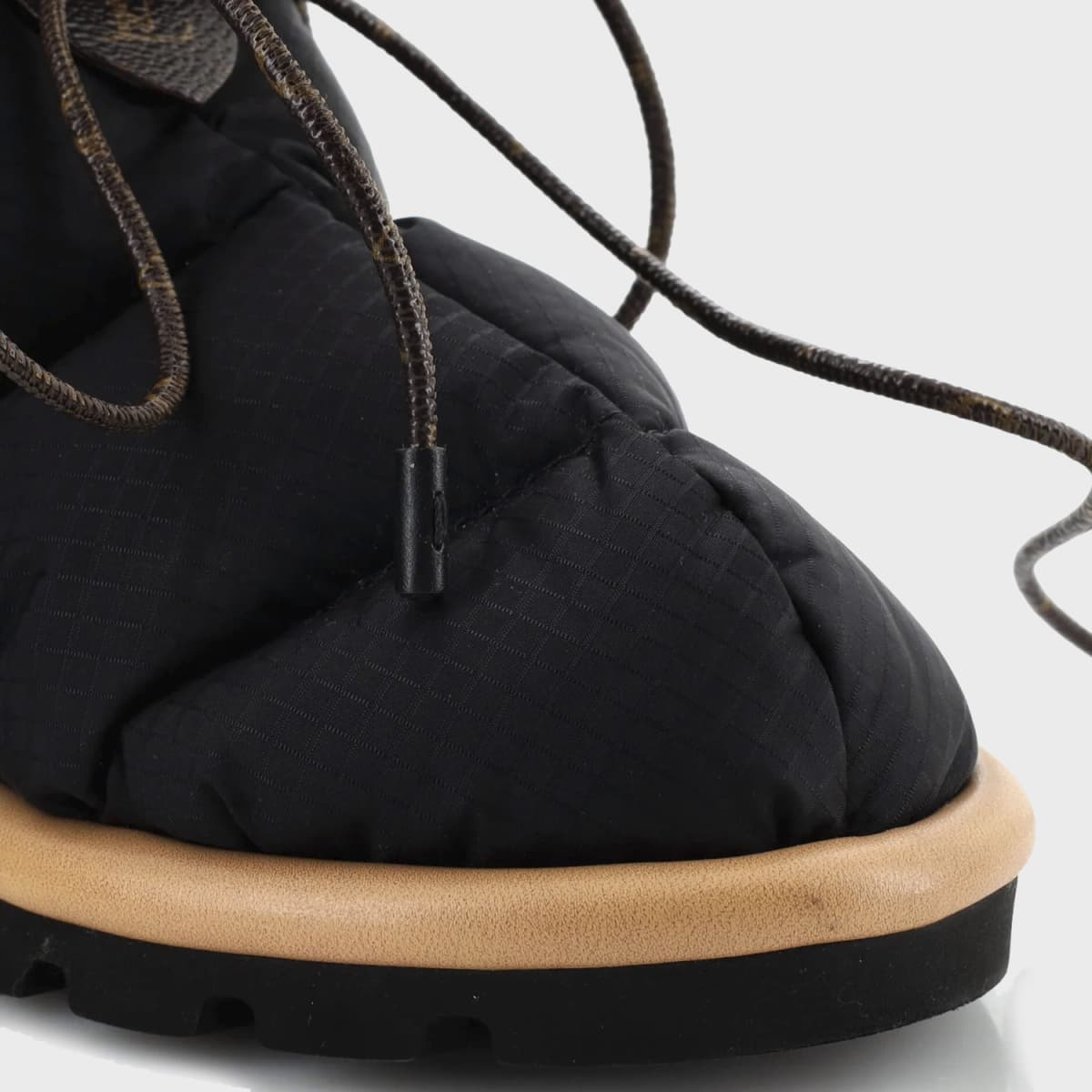 Louis Vuitton Pillow Comfort