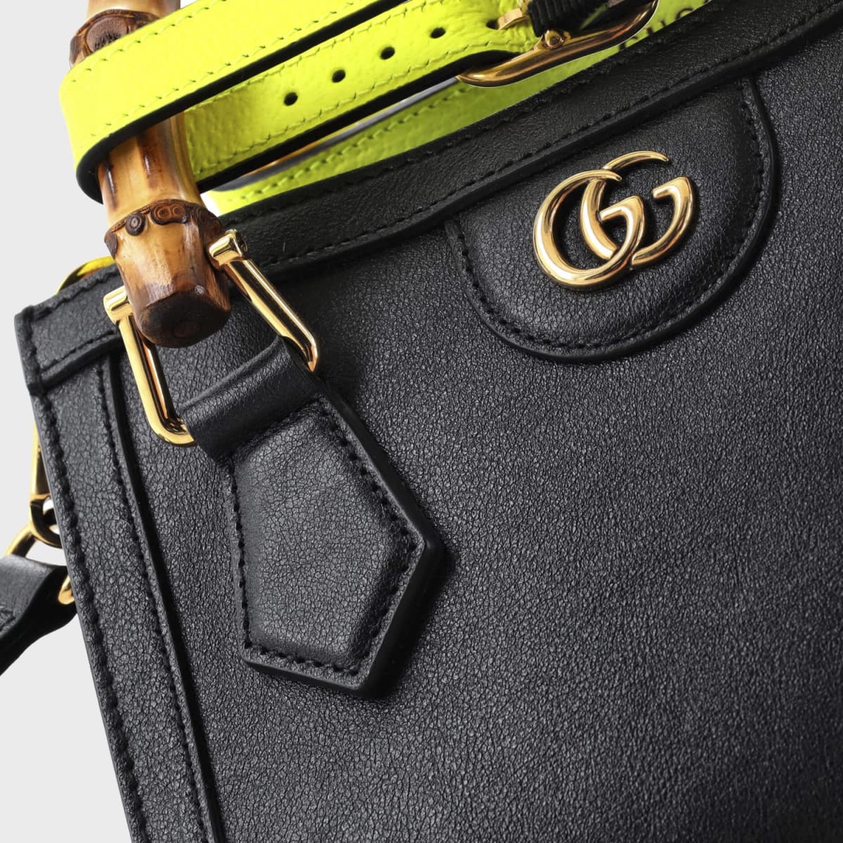 Gucci Diana