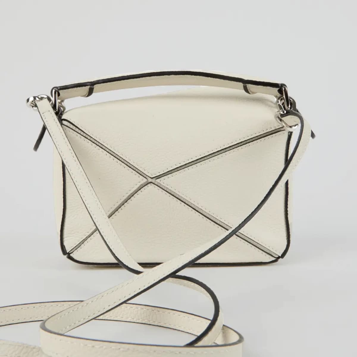Loewe Puzzle