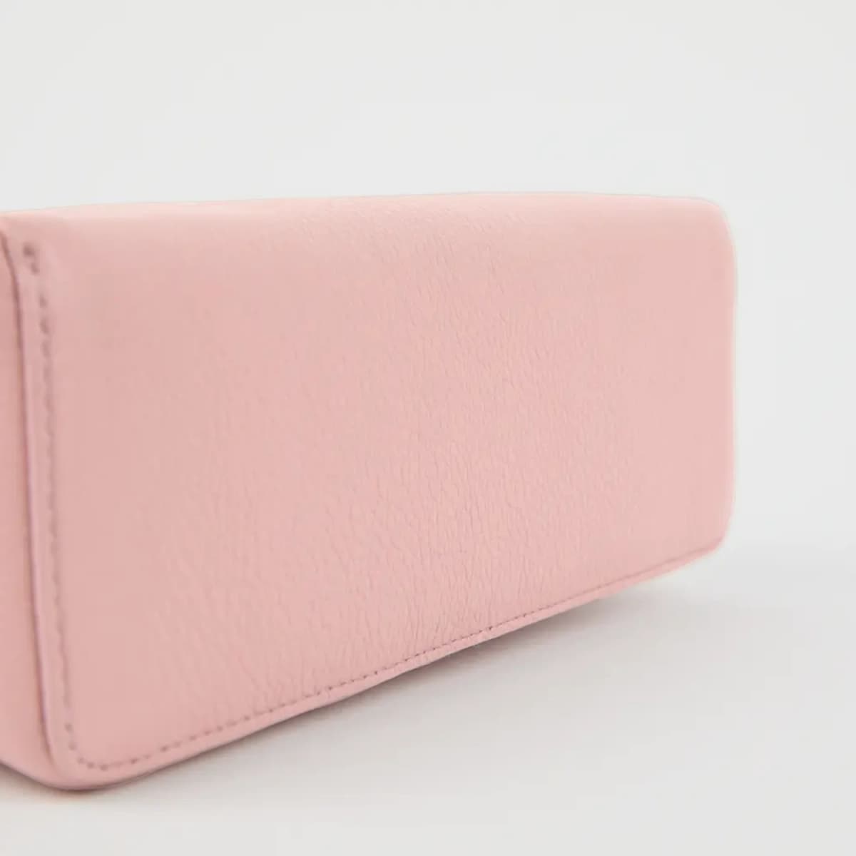 Loro Piana Extra Pocket