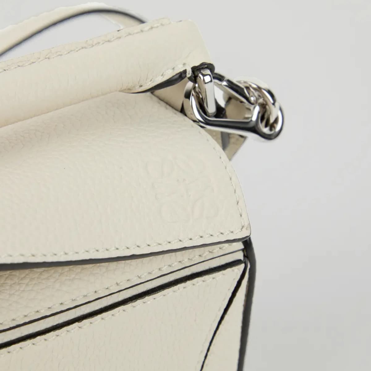 Loewe Puzzle