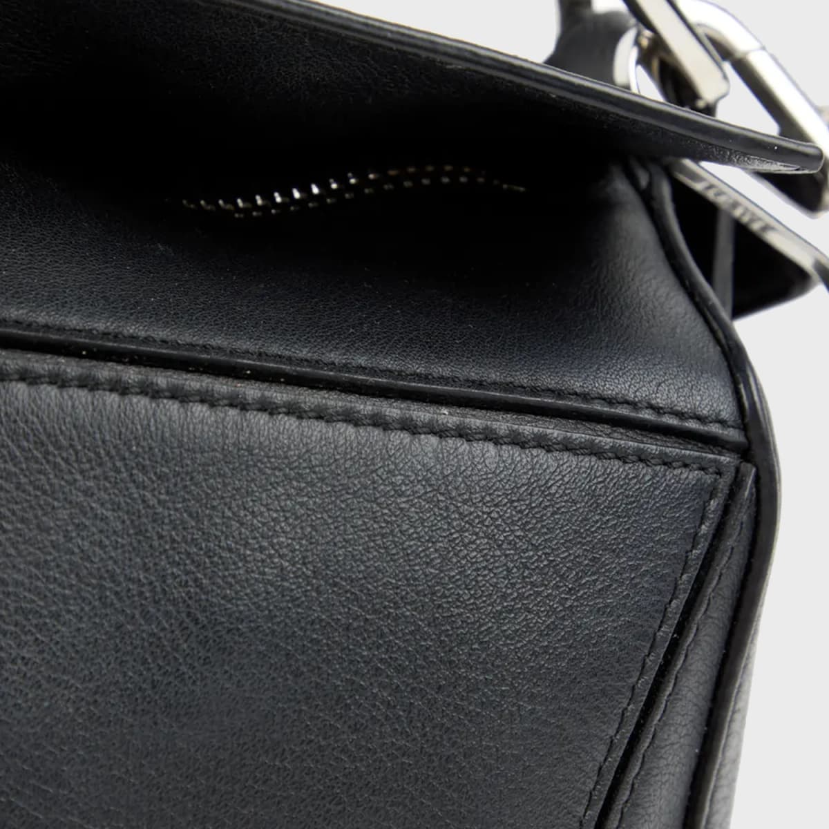 Loewe Puzzle