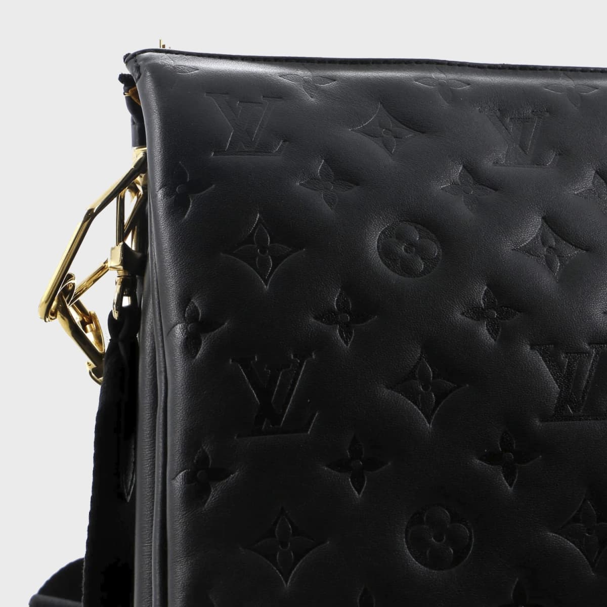 Louis Vuitton Coussin