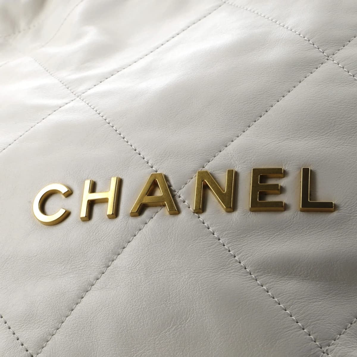 Chanel 22 Chain Hobo