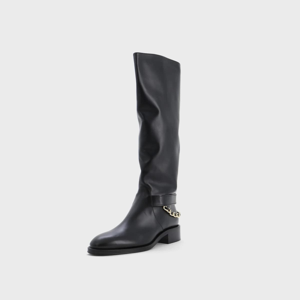 Chanel Chain Knee