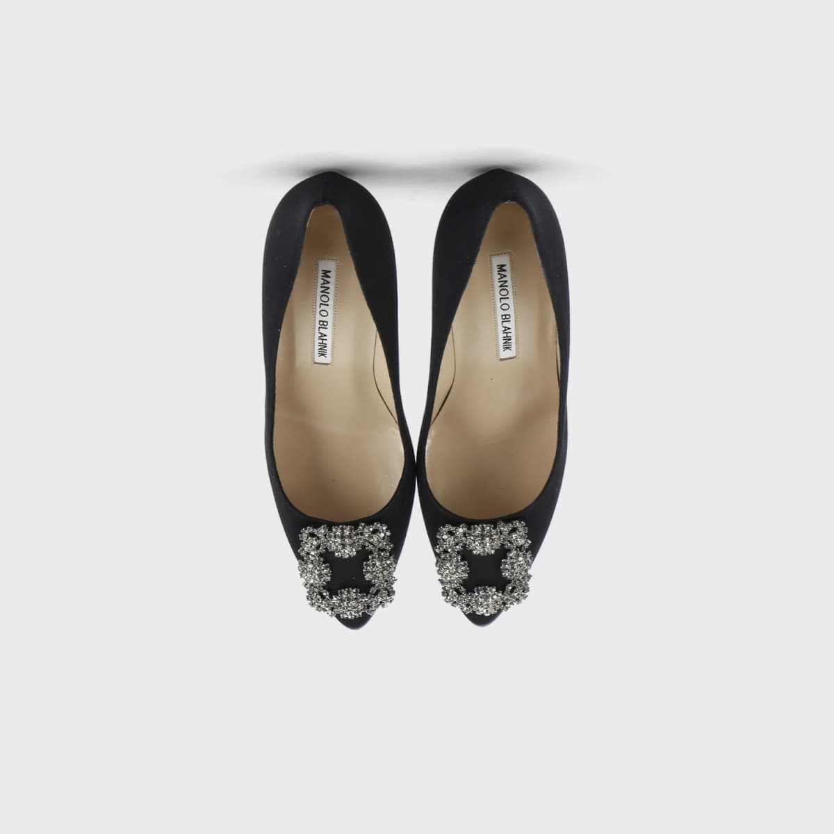 Manolo Blahnik Hangisi Pumps