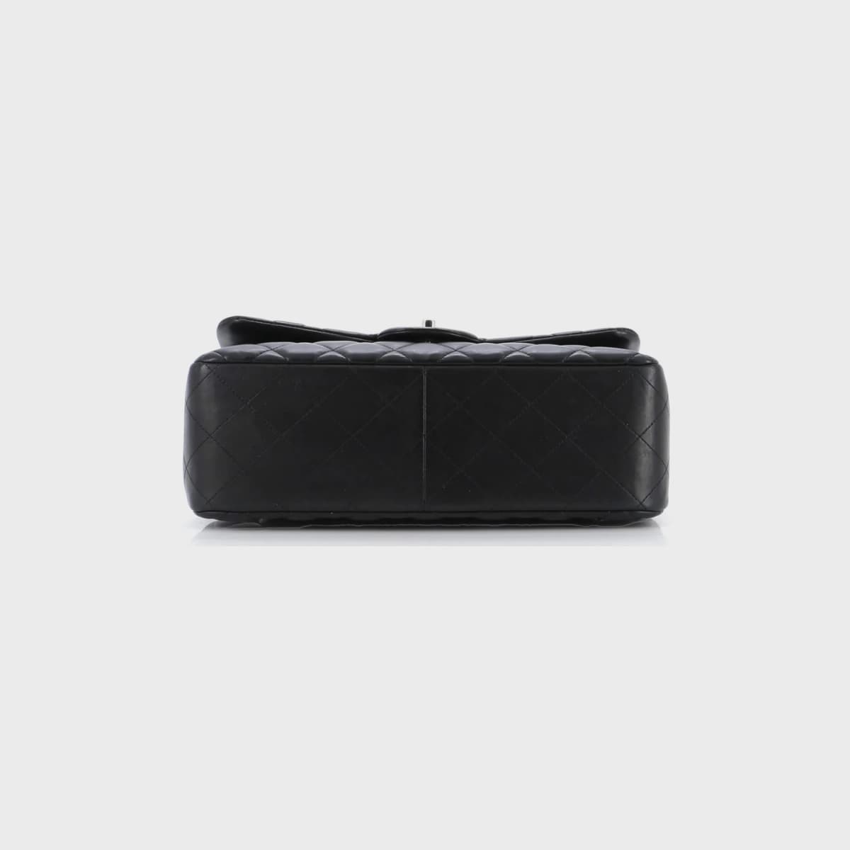 Chanel Classic 25