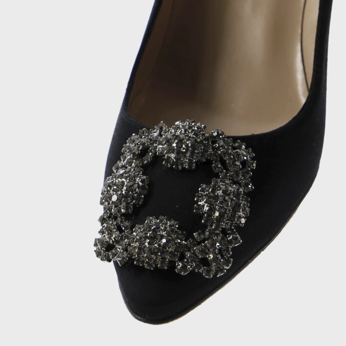 Manolo Blahnik Hangisi Pumps