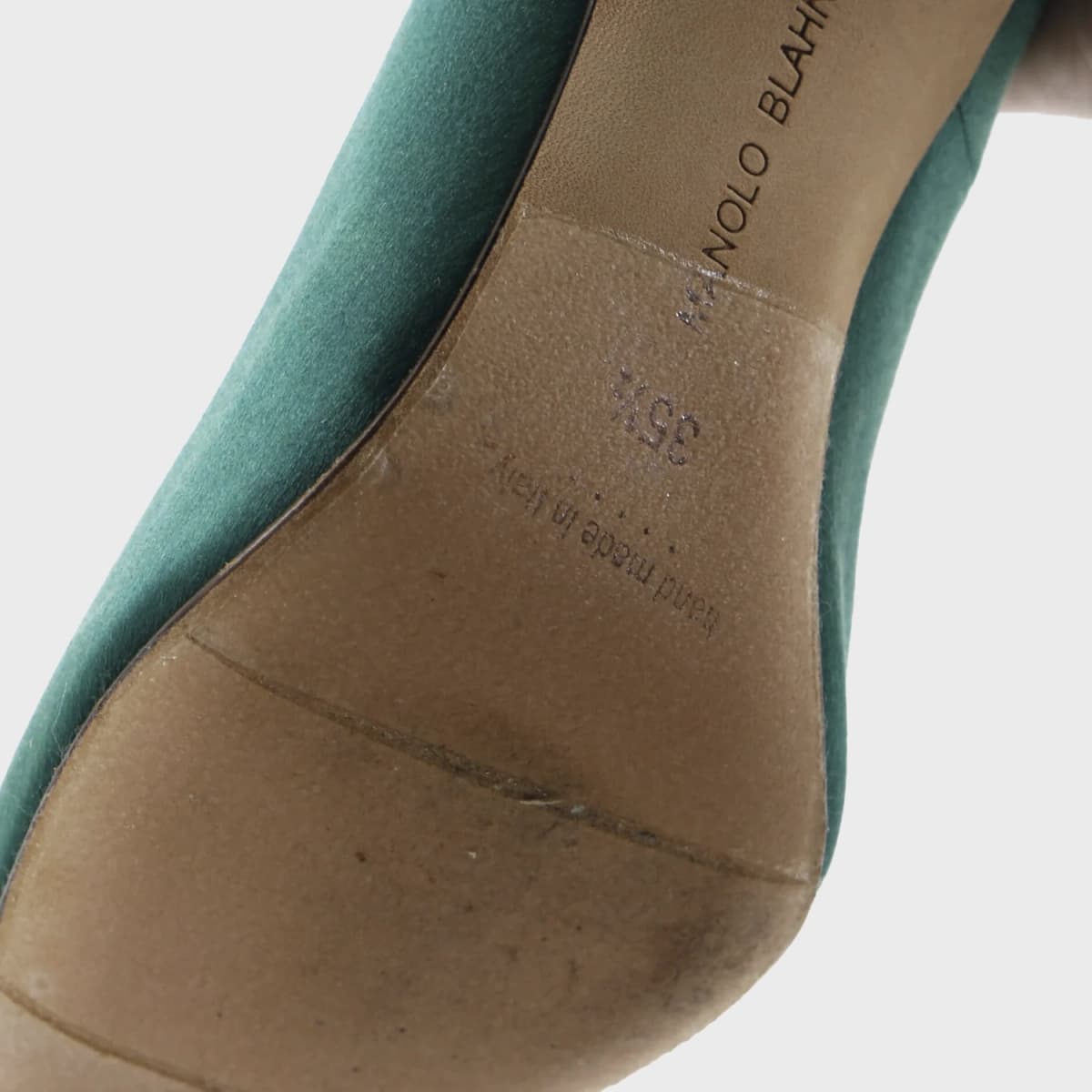 Manolo Blahnik Hangisi Pumps