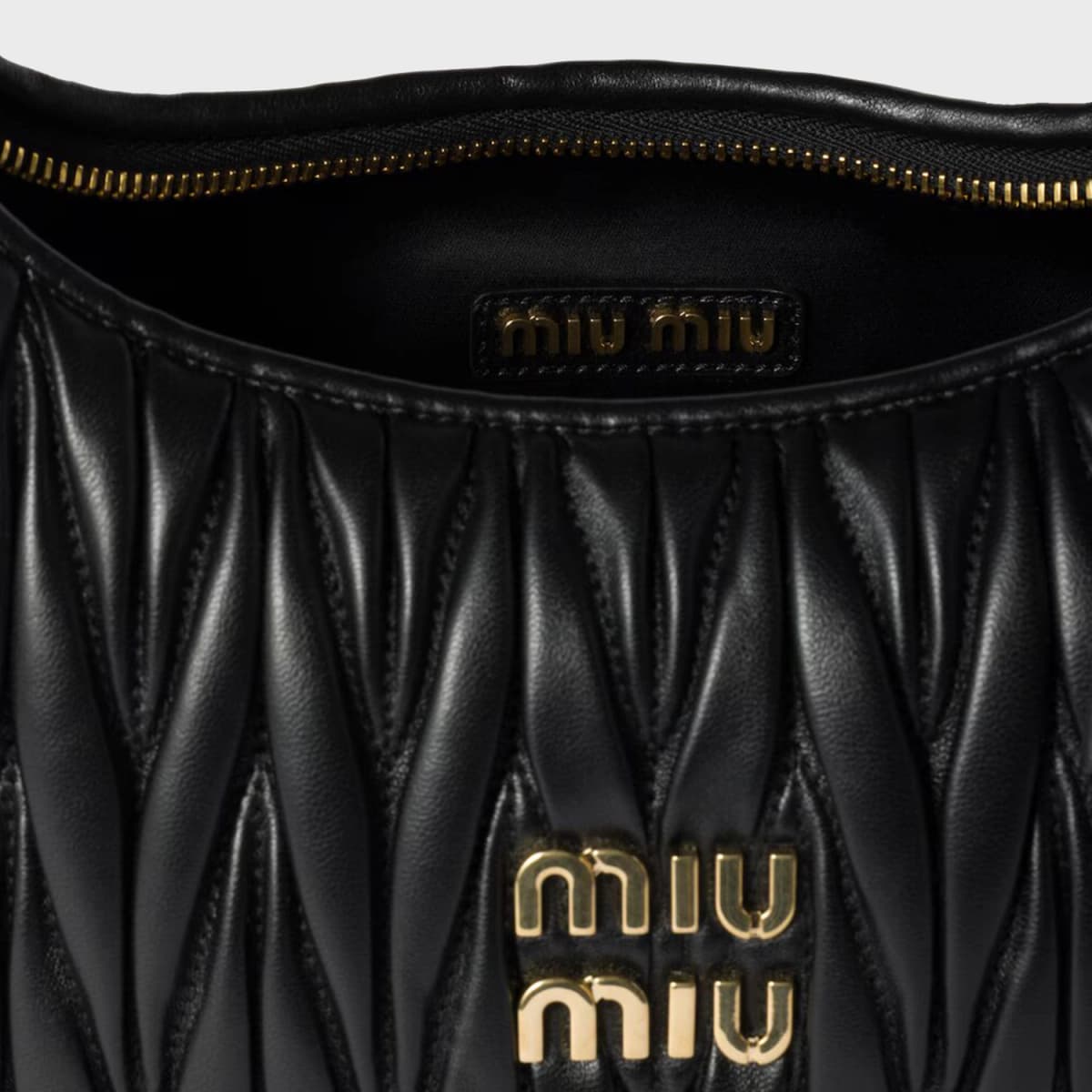 Miu Miu Wander