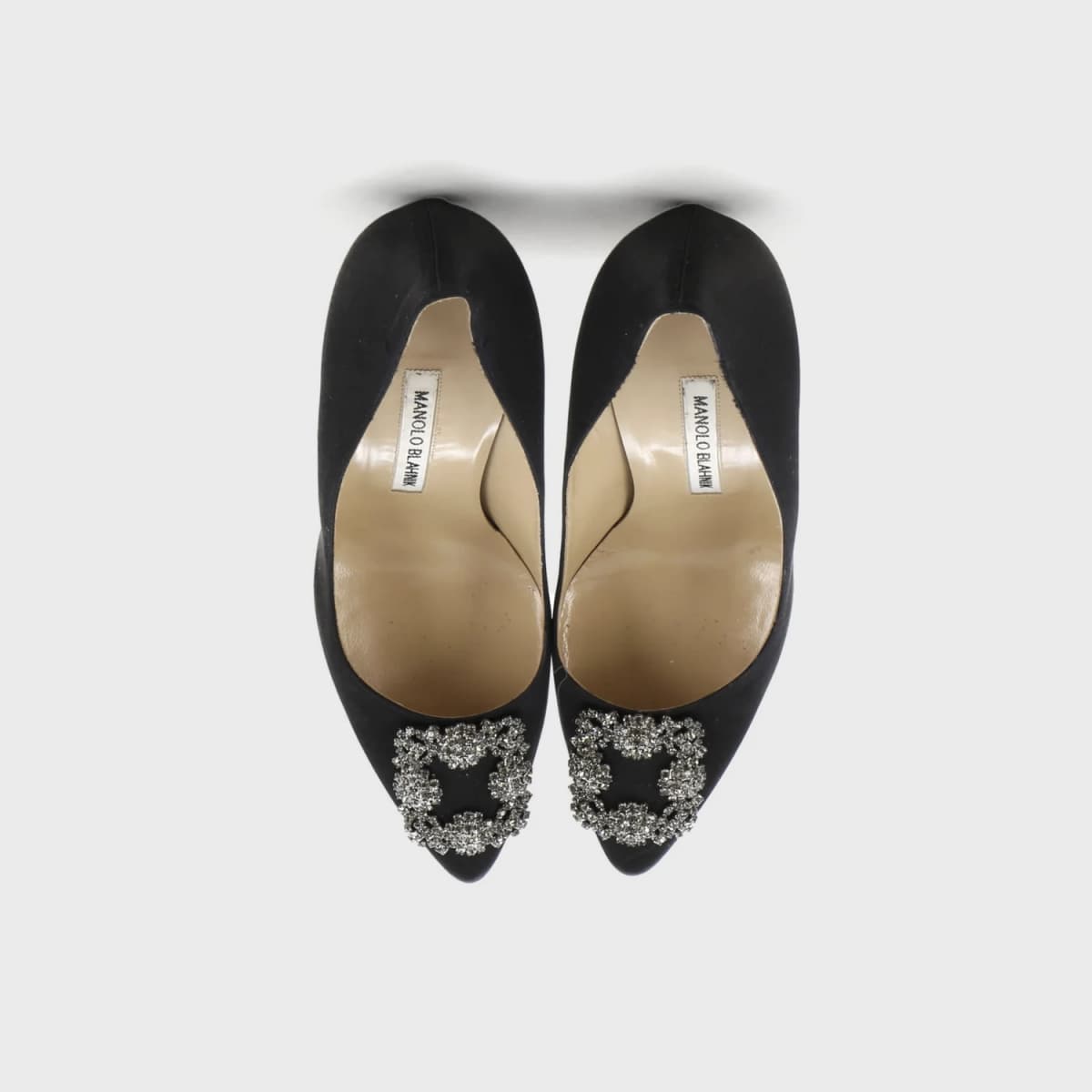 Manolo Blahnik Hangisi Satin 105