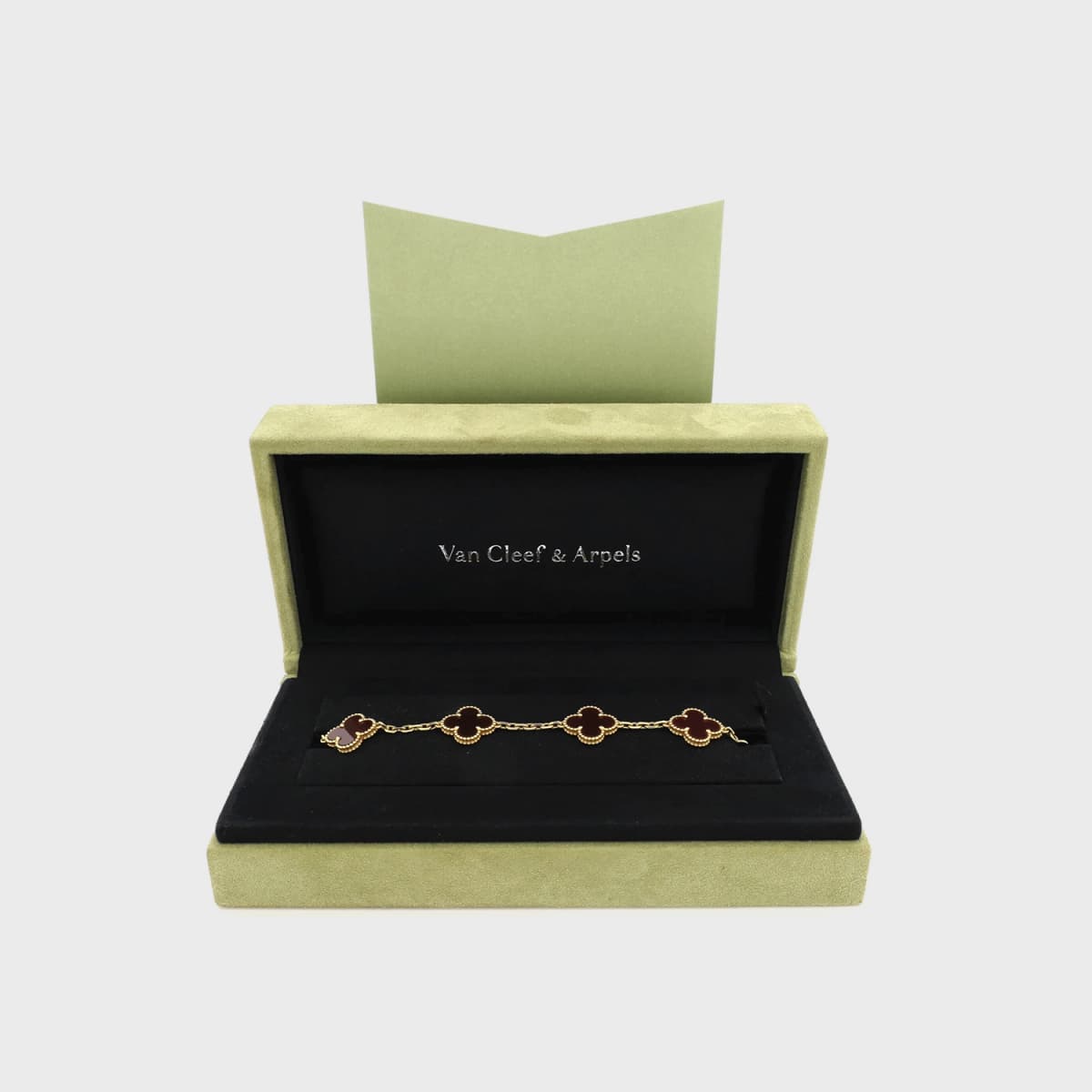 Van Cleef &amp; Arpels Alhambra 5