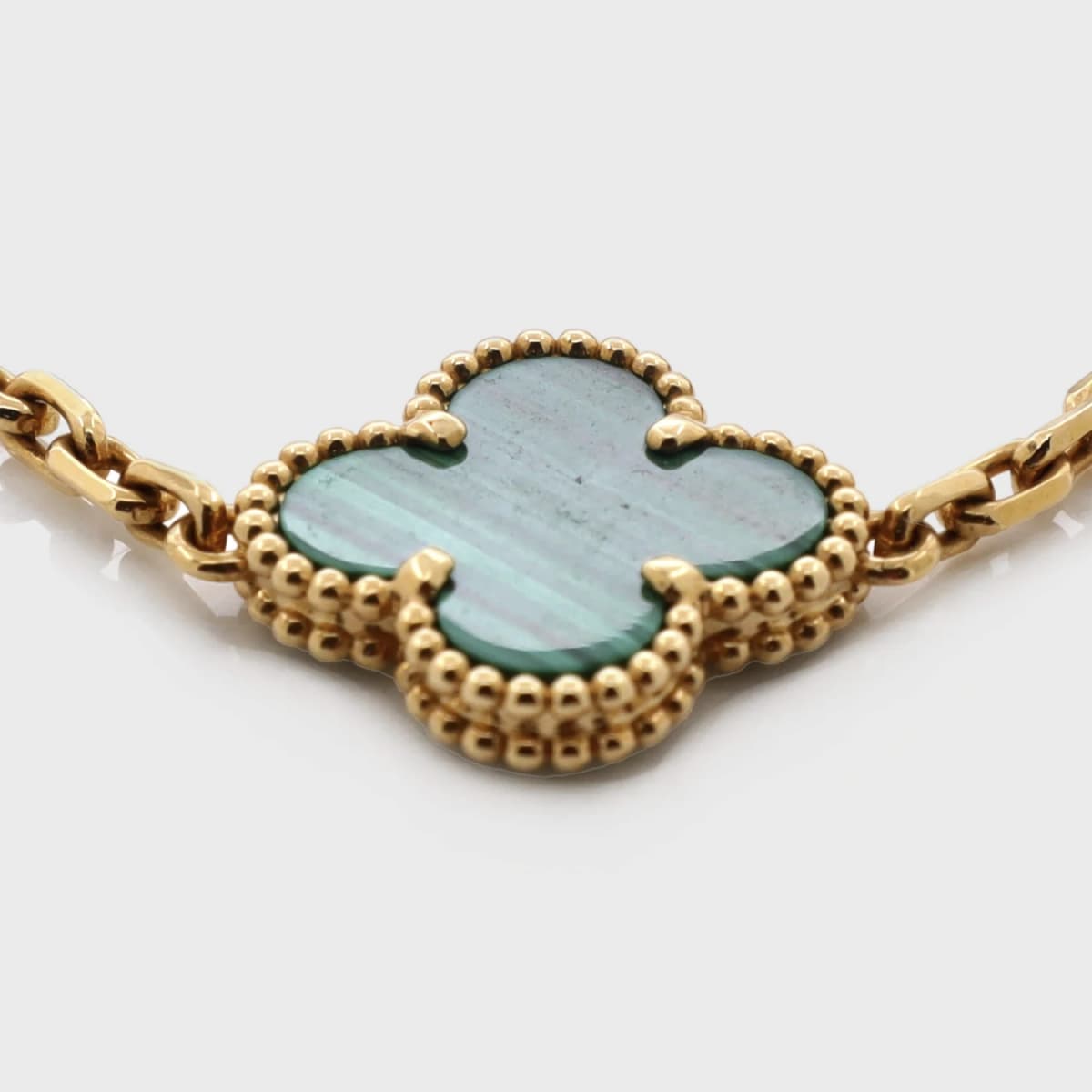Van Cleef &amp; Arpels Alhambra 5