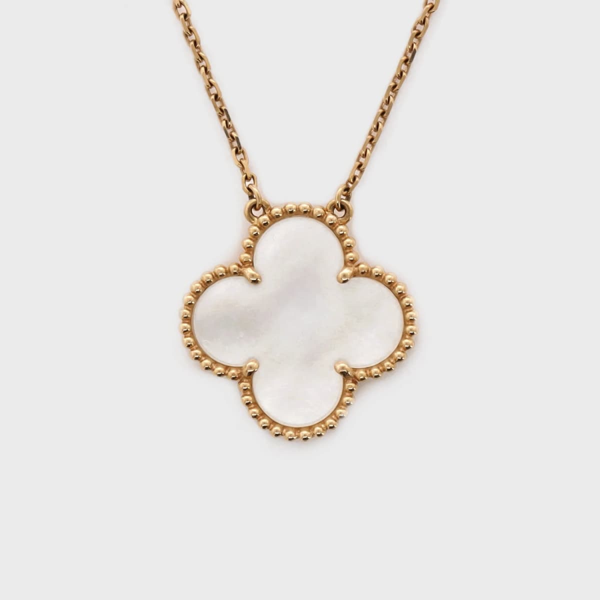Van Cleef &amp; Arpels Magic Alhambra
