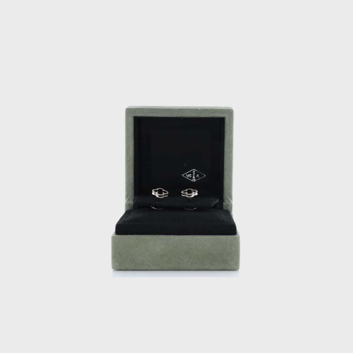 Van Cleef &amp; Arpels Sweet Alhambra