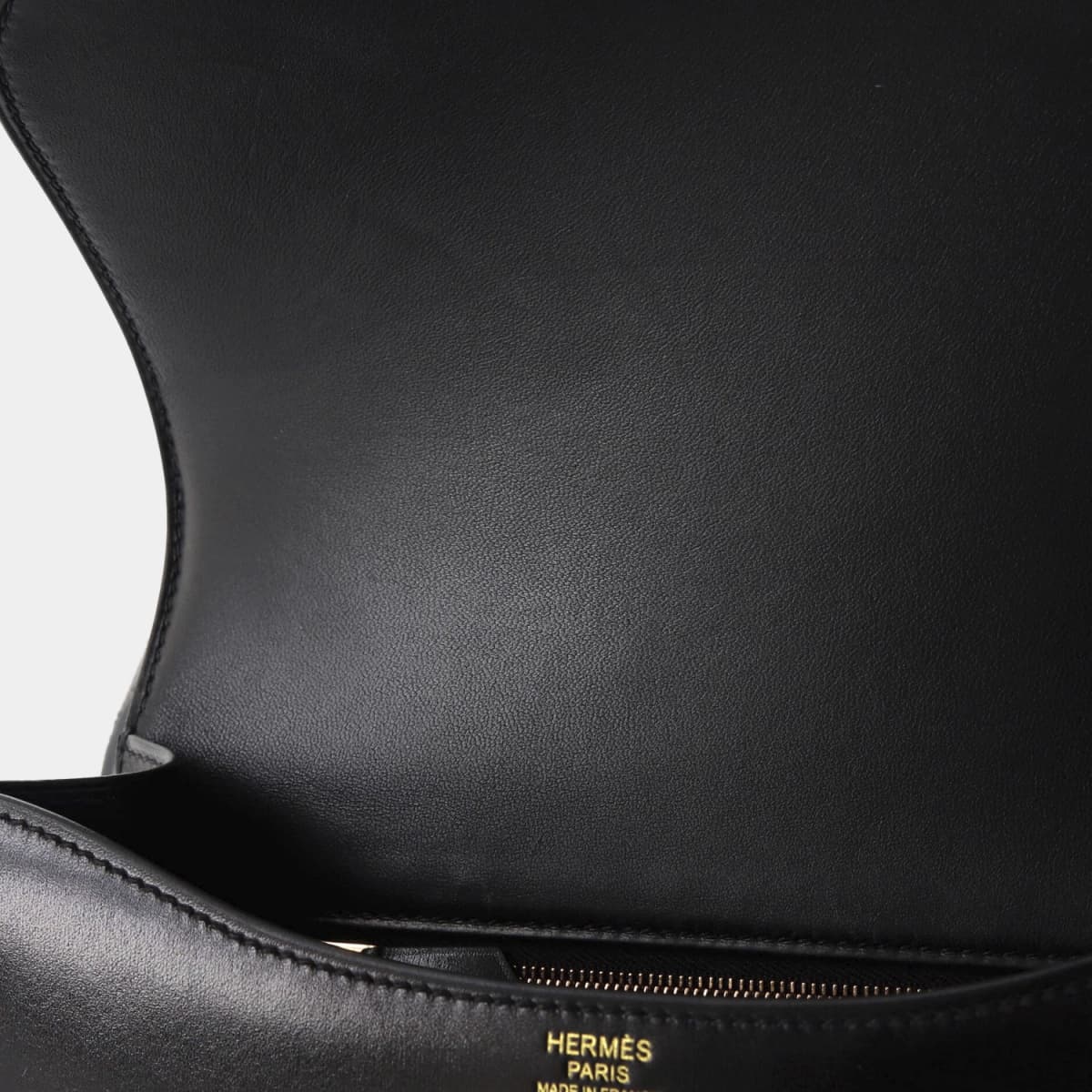 Hermes Constance 24