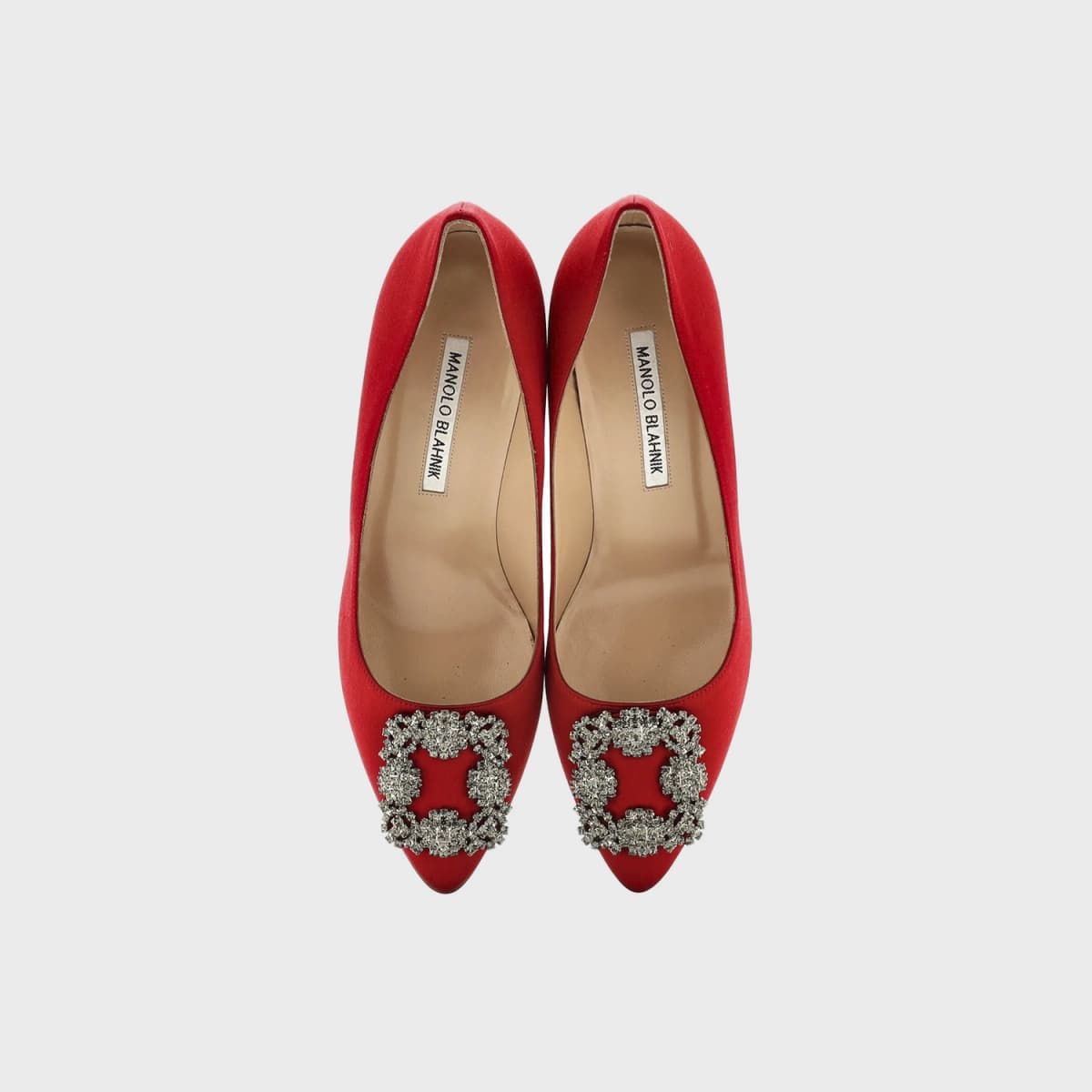 Manolo Blahnik Hangisi