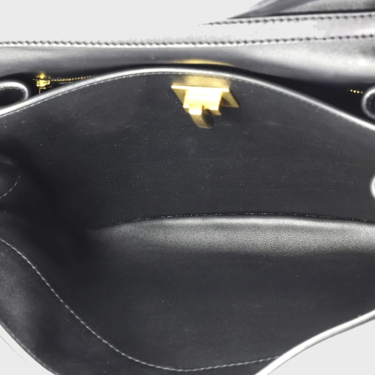 Balenciaga Rodeo
