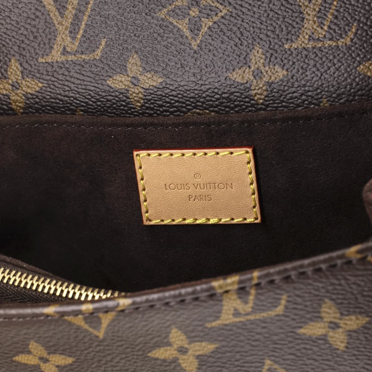 Louis Vuitton Pochette Métis East West