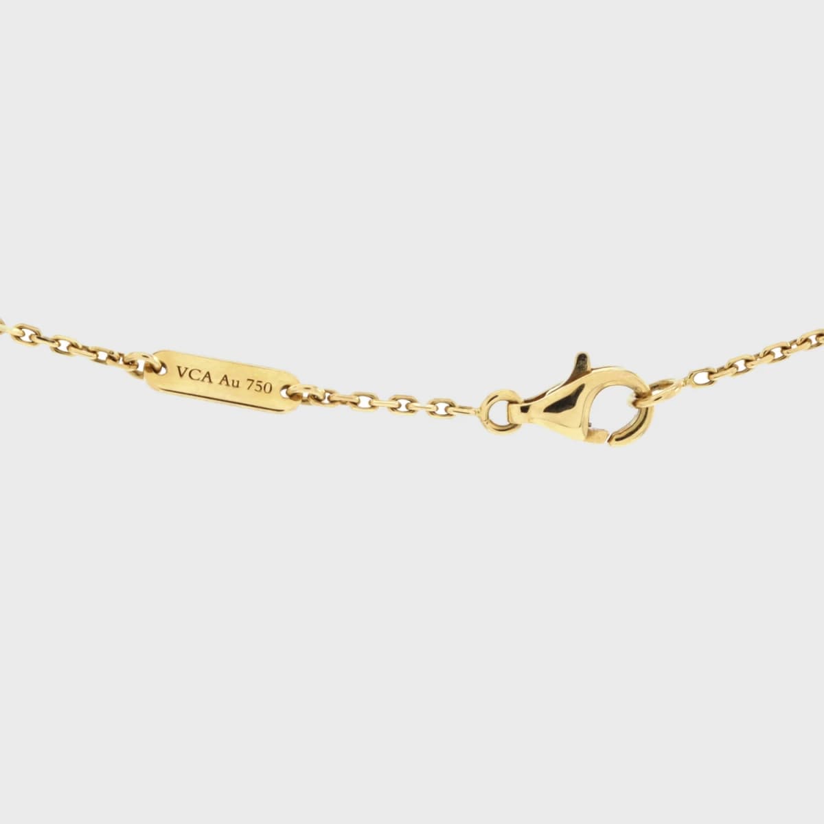 Van Cleef &amp; Arpels Alhambra Pendant