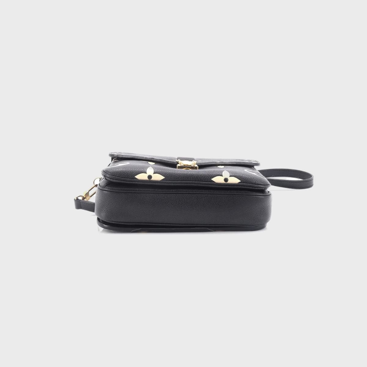 Louis Vuitton Pochette Métis