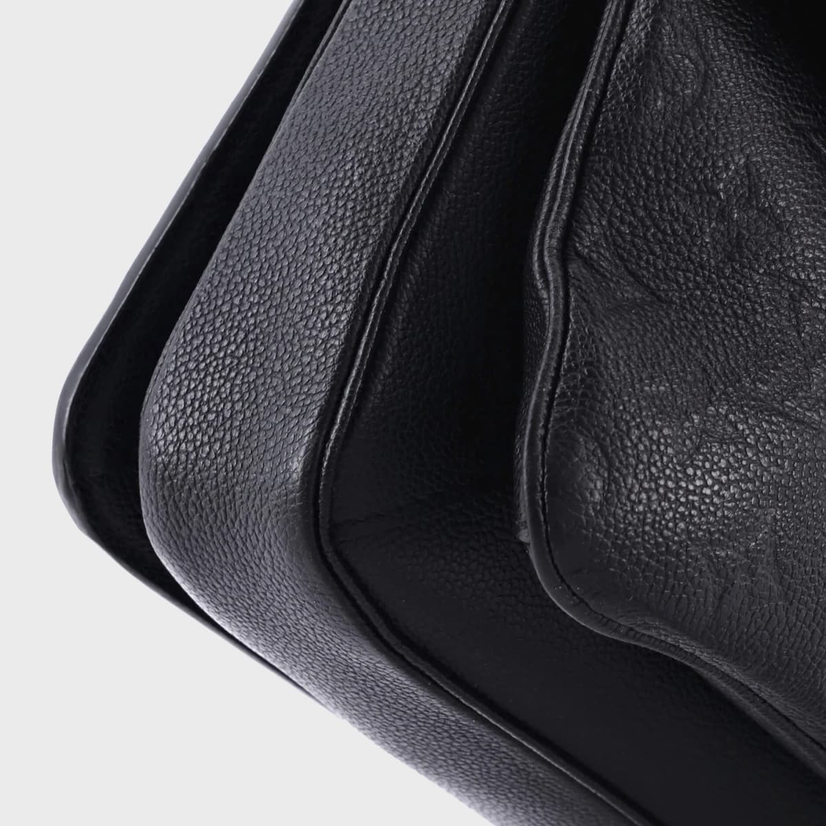 Louis Vuitton Pochette Métis