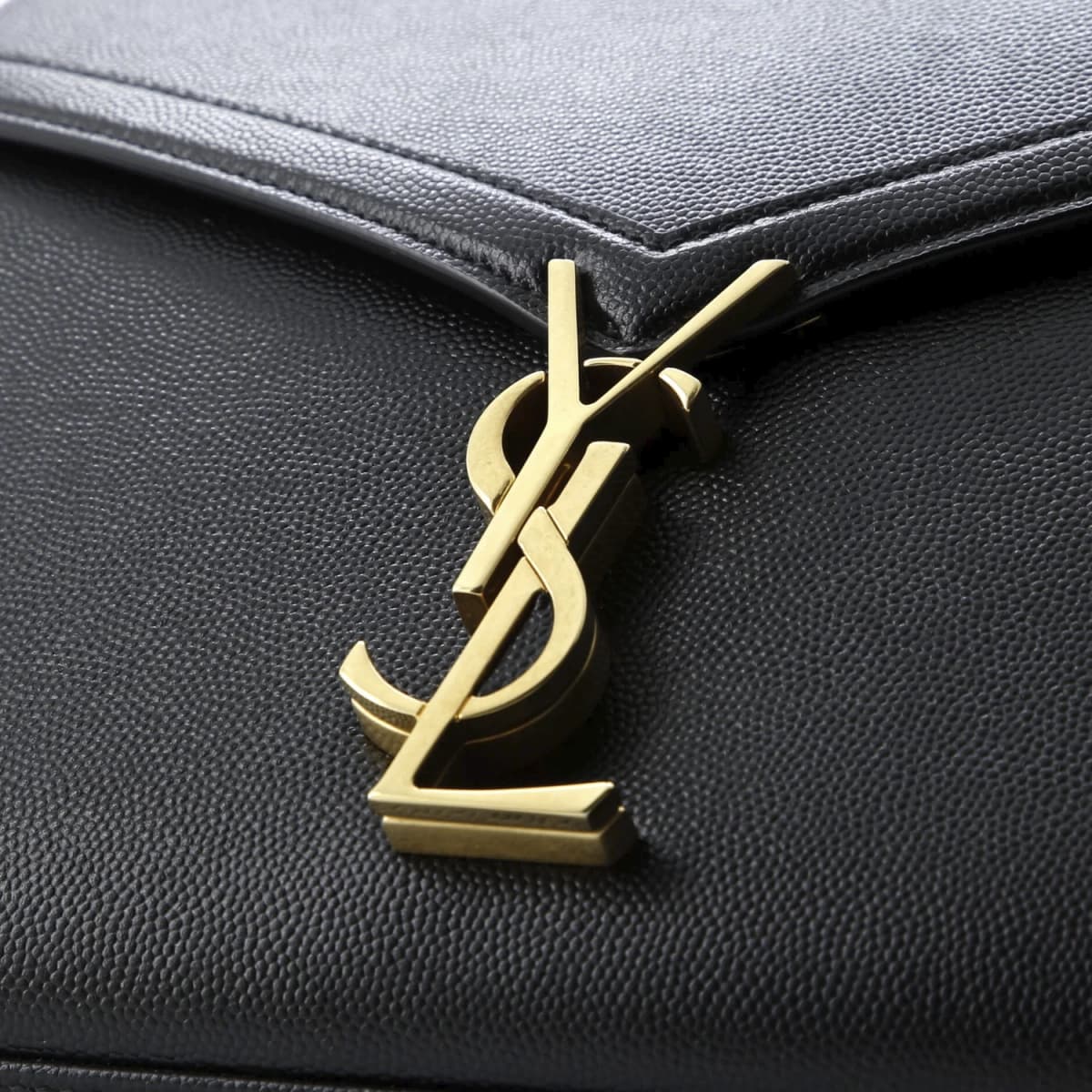 Saint Laurent Cassandra