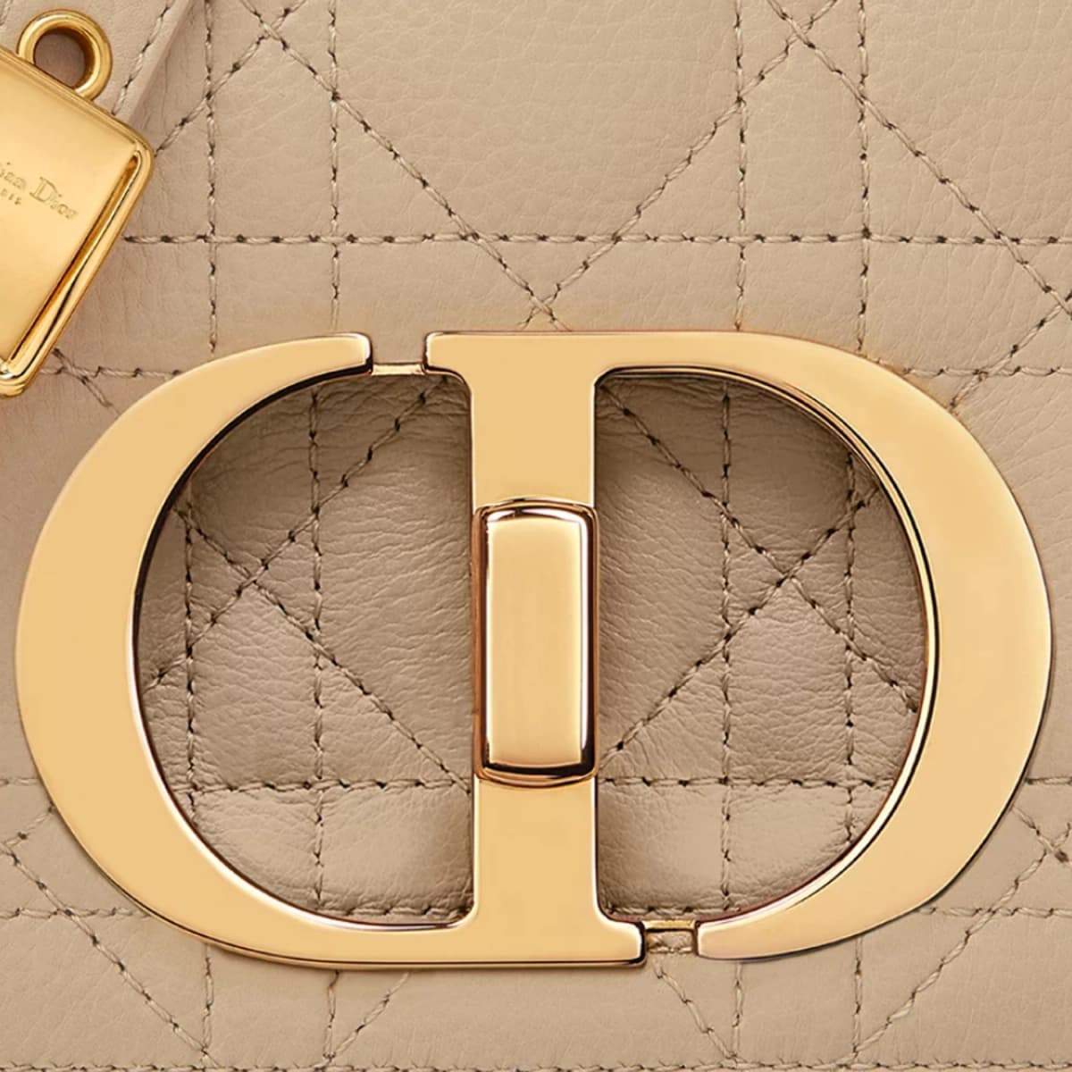 Christian Dior Caro