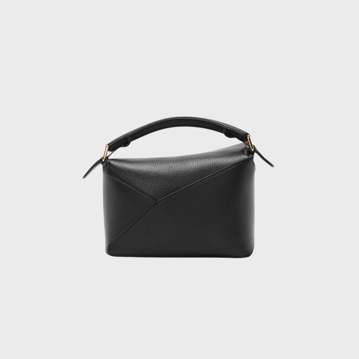 Loewe Puzzle Edge