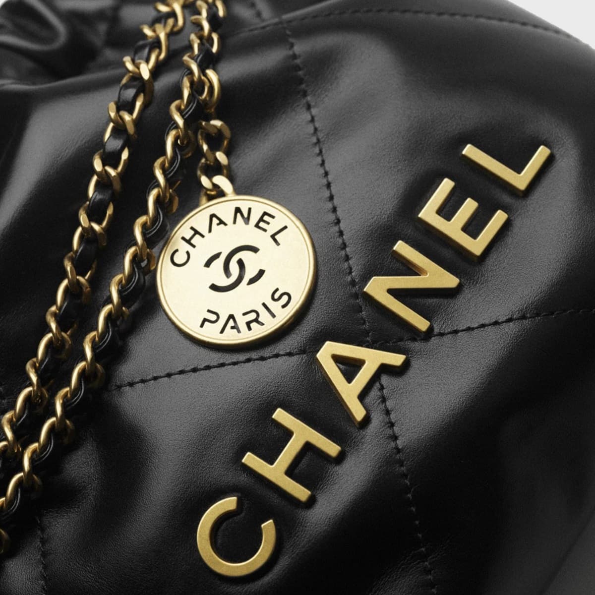 Chanel 22 Mini