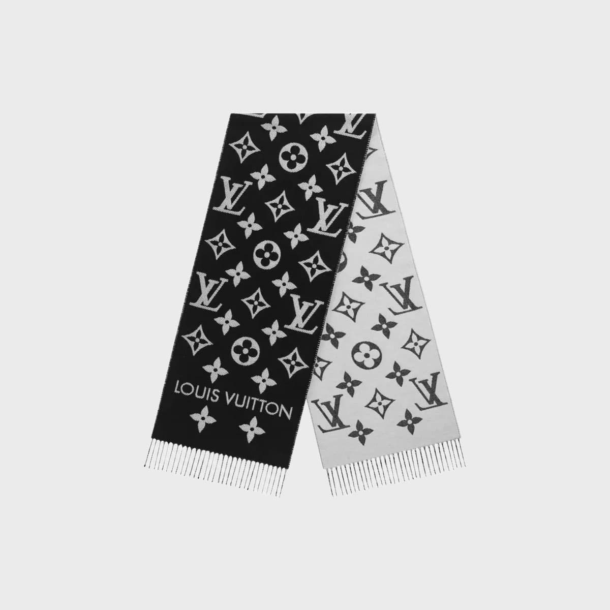 Louis Vuitton Essential