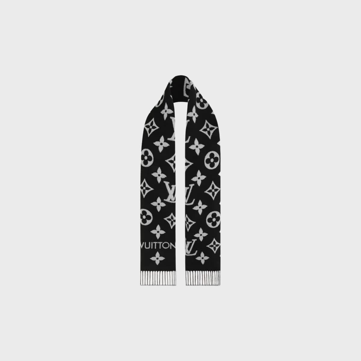 Louis Vuitton Essential