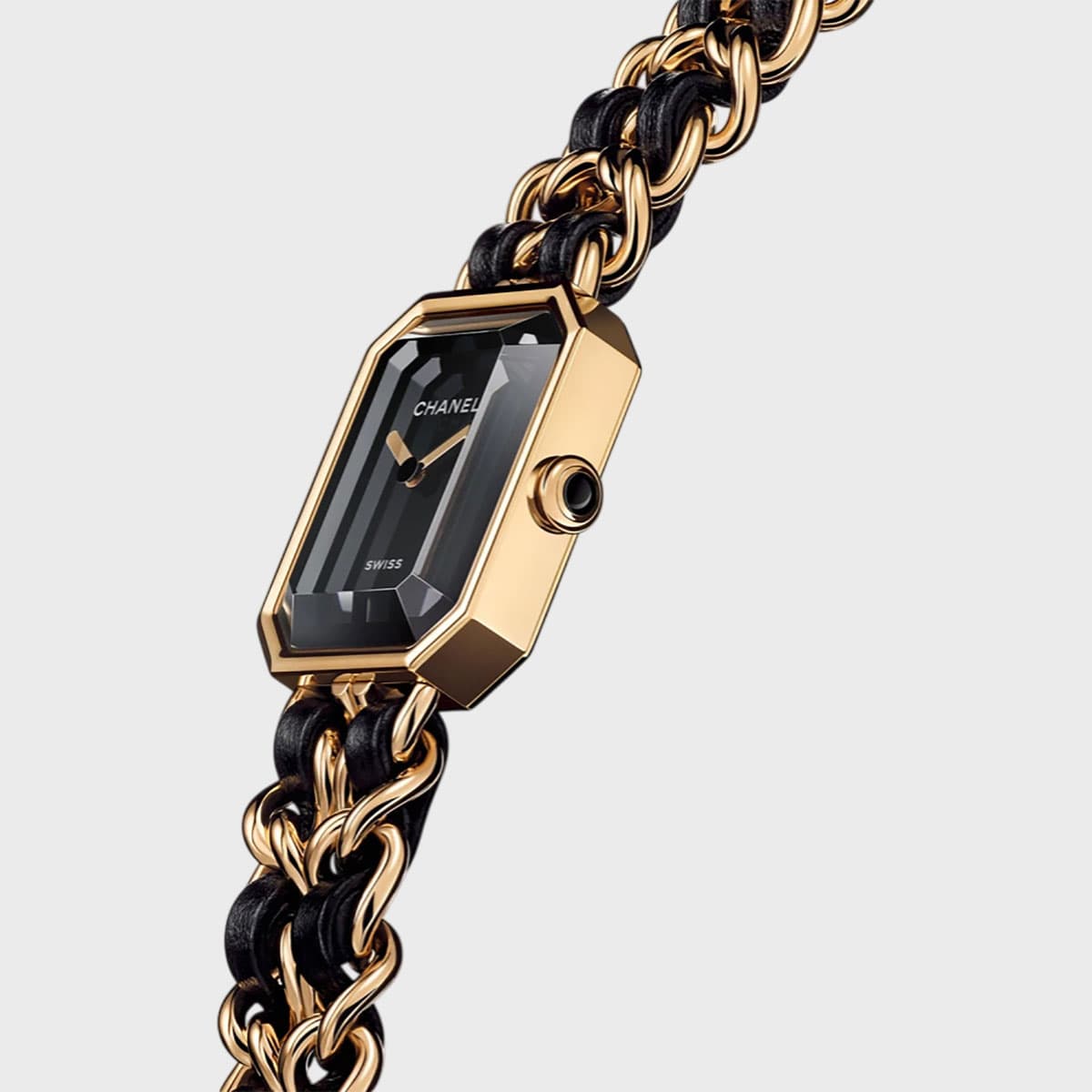 Chanel Première