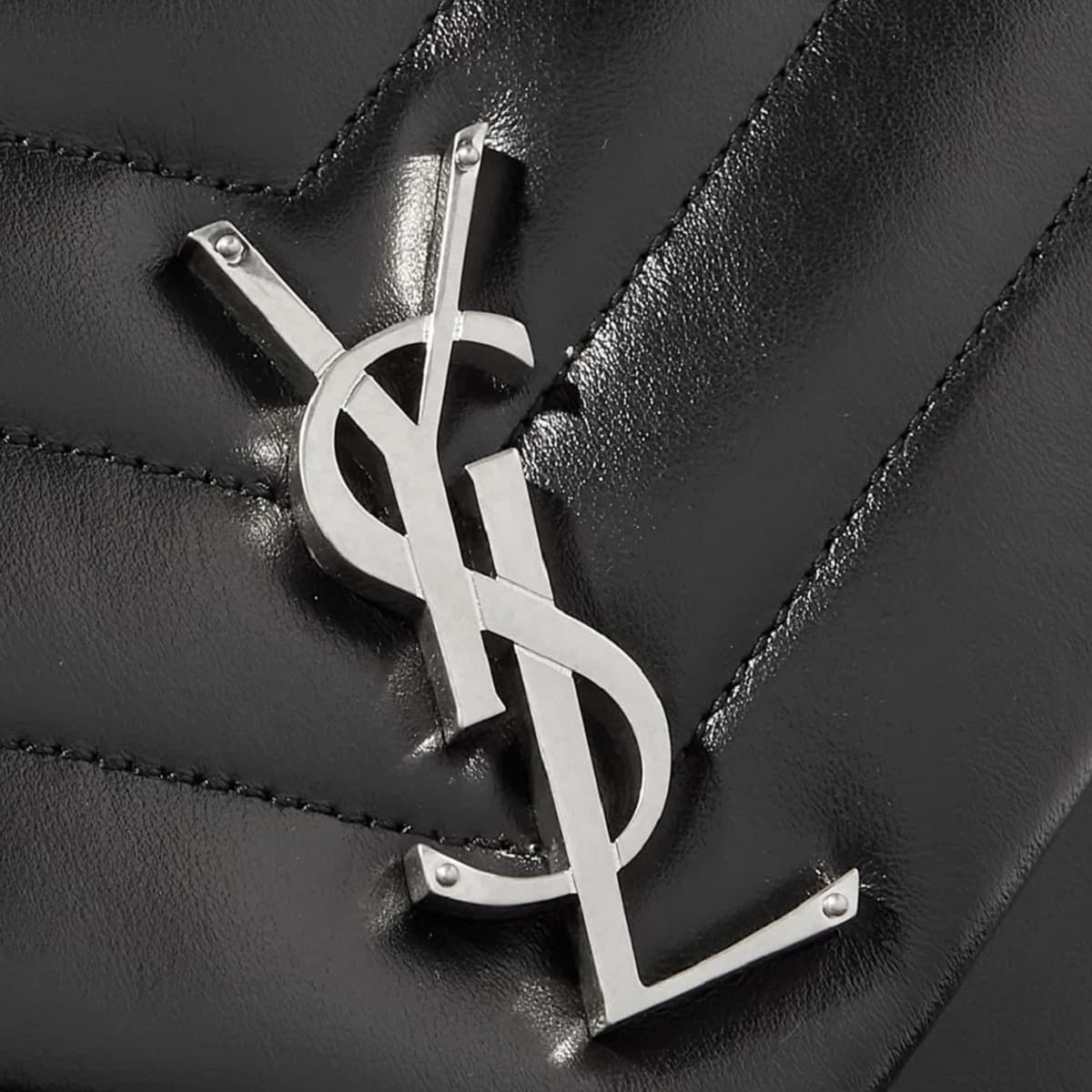 Saint Laurent Loulou