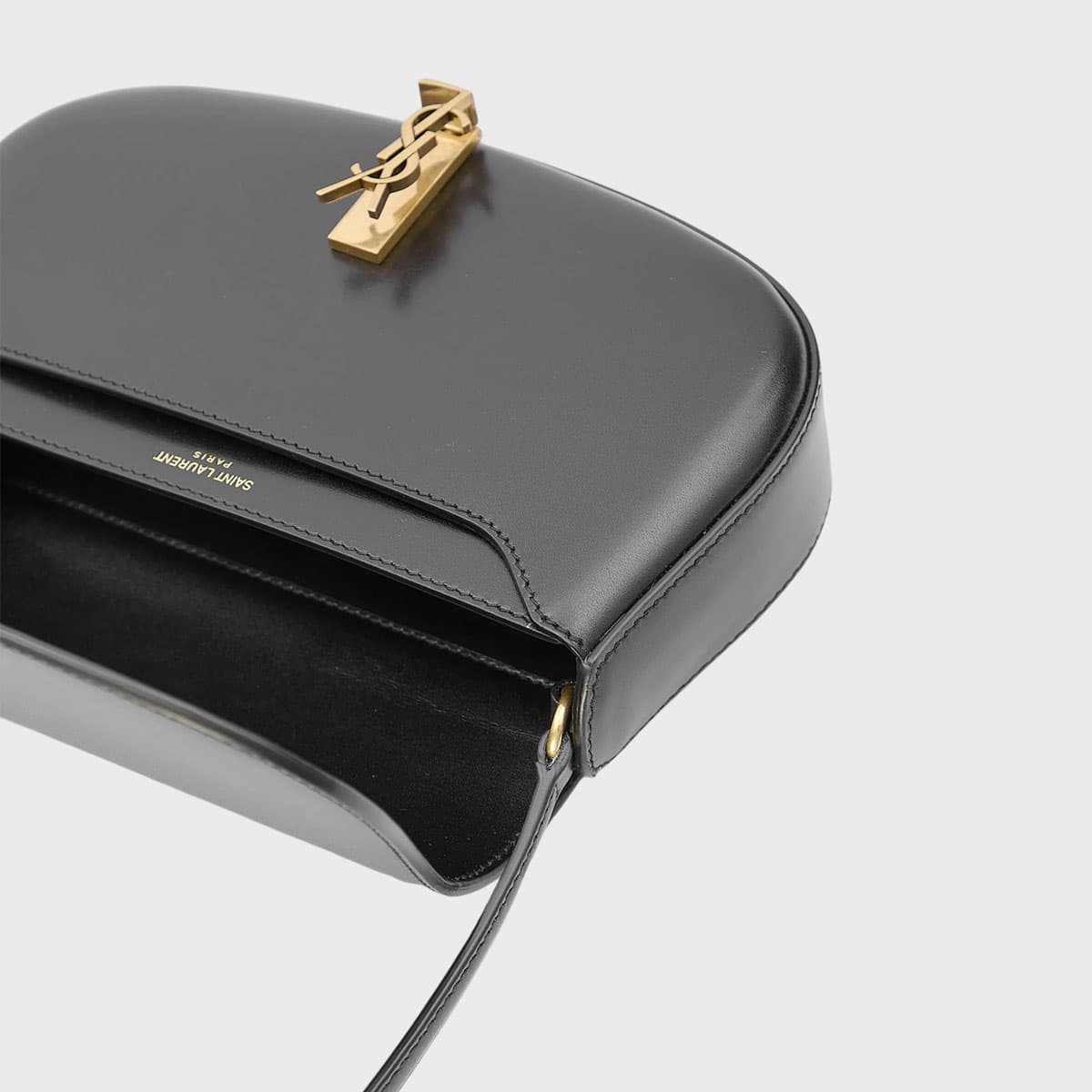 Saint Laurent Voltaire