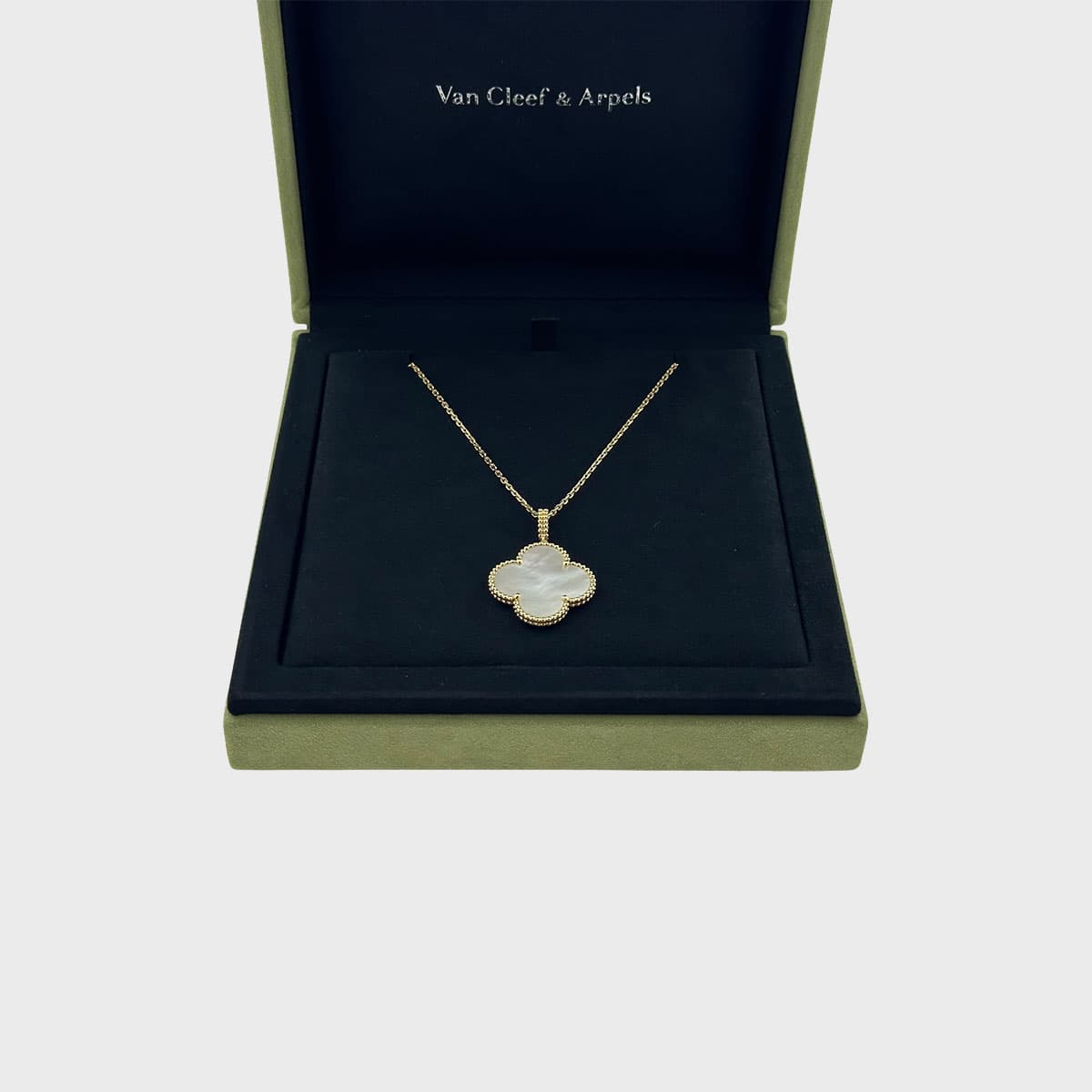 Van Cleef Vintage Alhambra