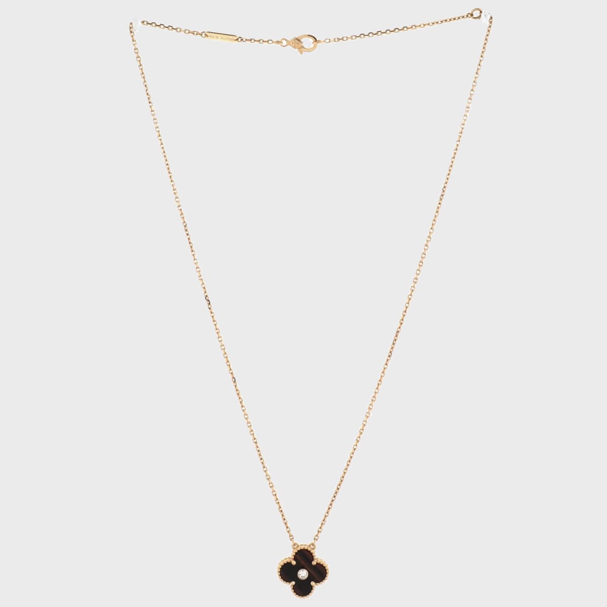 Van Cleef & Arpels Alhambra