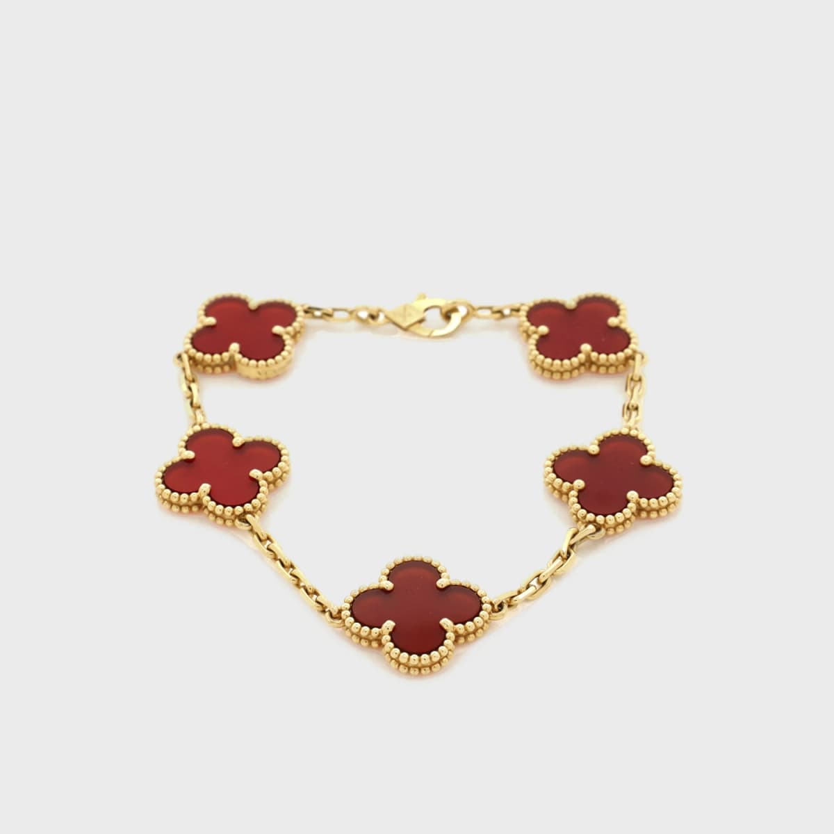 Van Cleef & Arpels Alhambra 5
