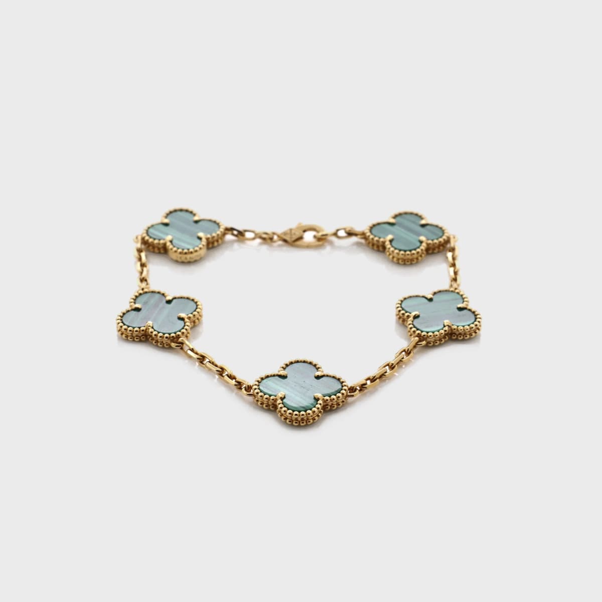 Van Cleef & Arpels Alhambra 5