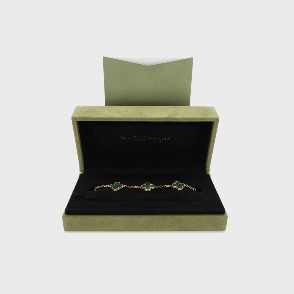 Van Cleef & Arpels Alhambra 5