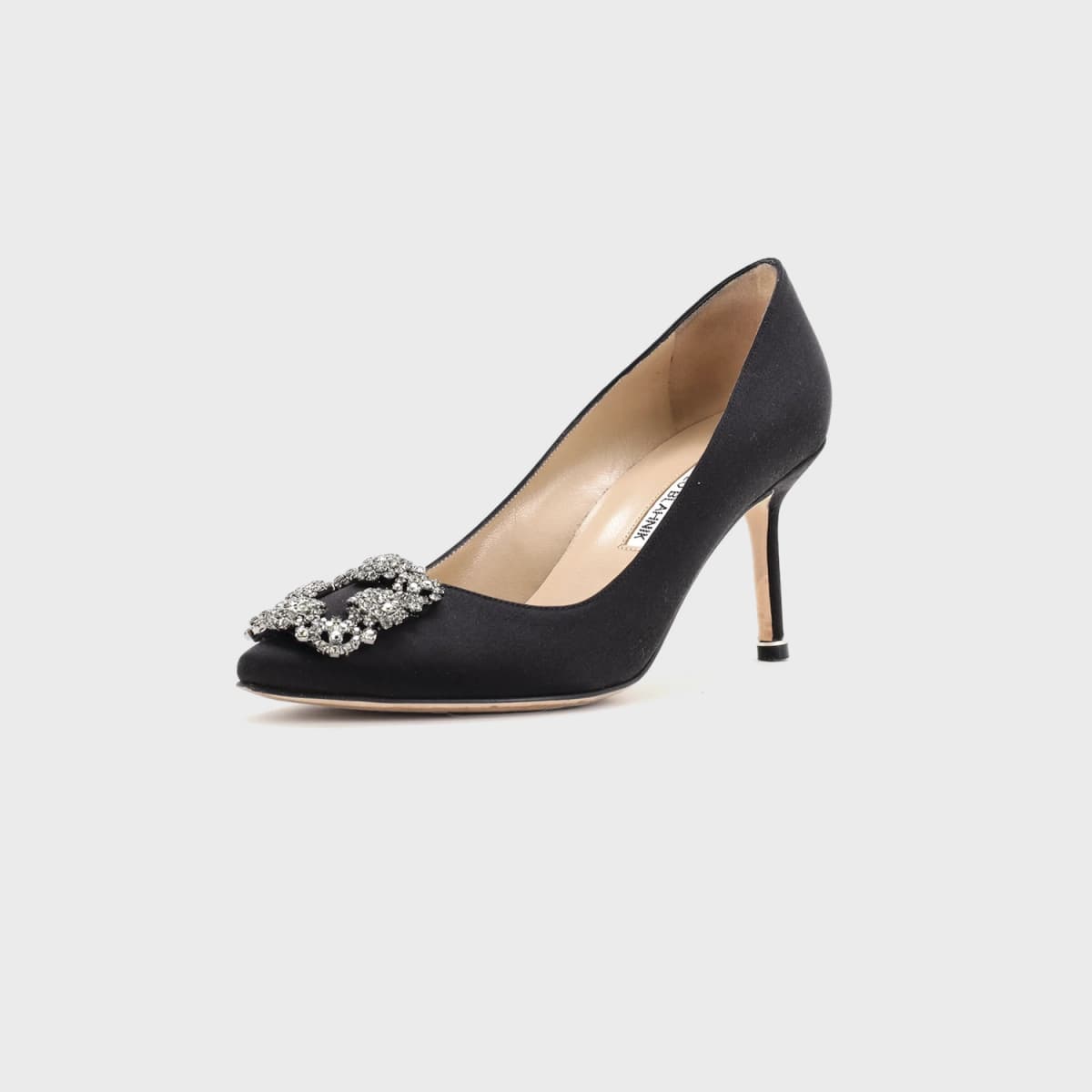 Manolo Blahnik Hangisi
