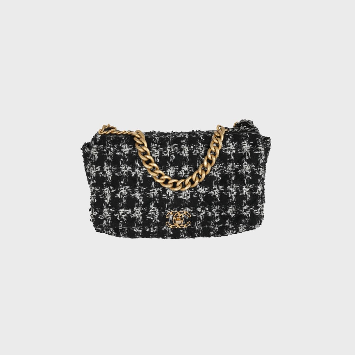 Chanel Chanel 19