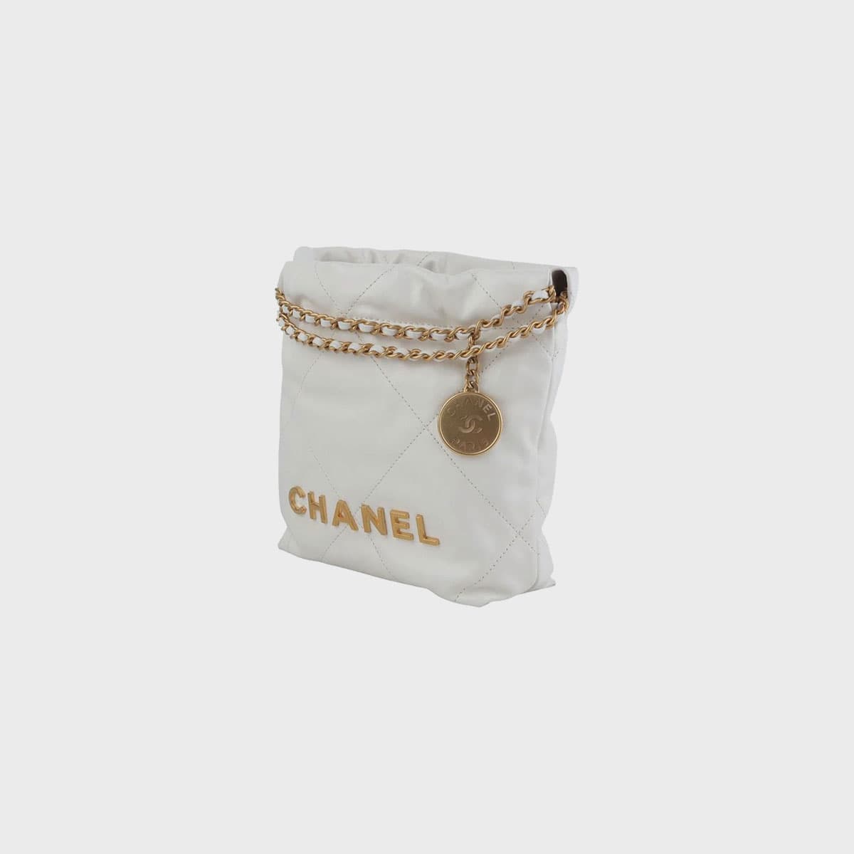 Chanel 22 Handbag