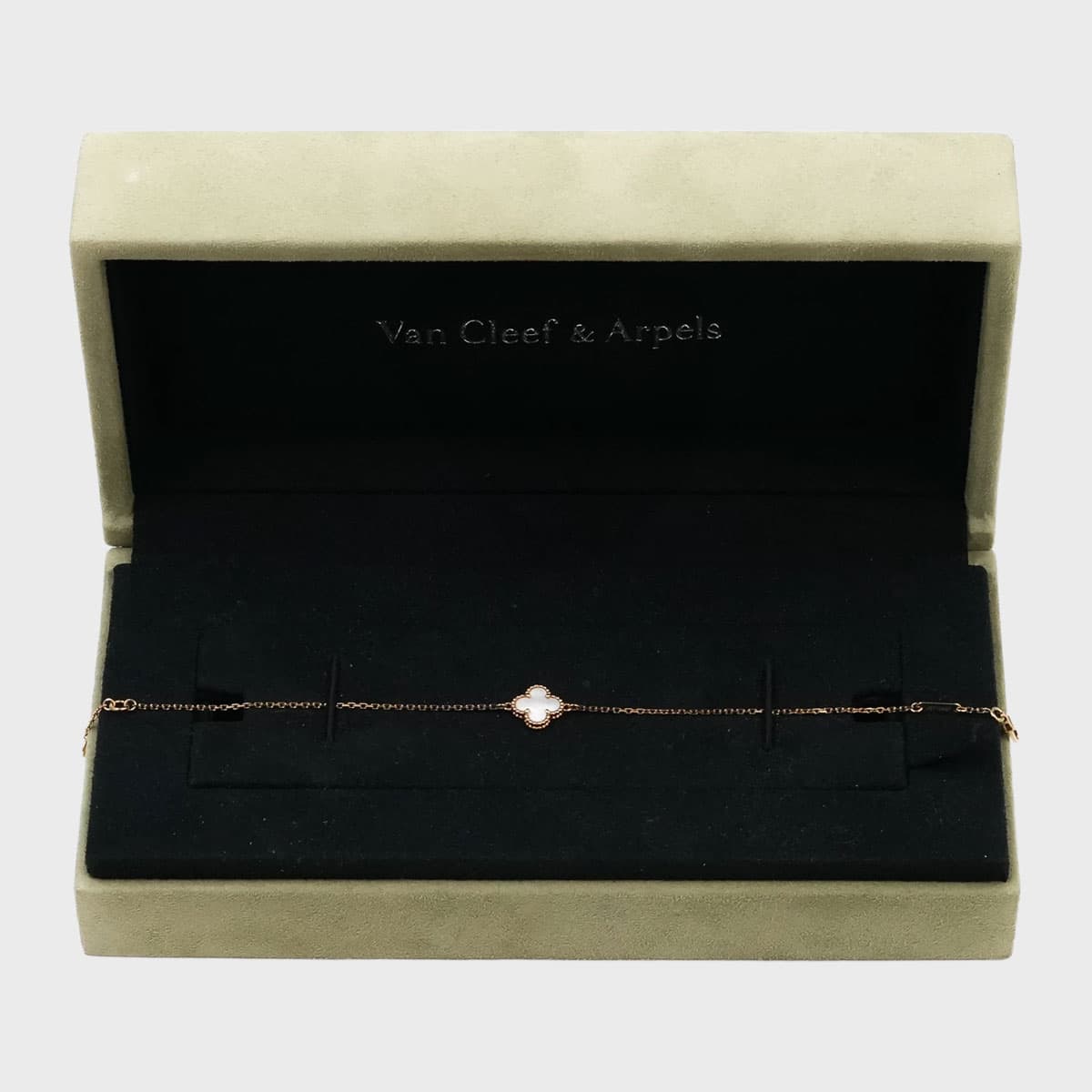 Van Cleef & Arpels Sweet Alhambra